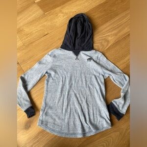 Roots kids long sleeve thermal size 8 (medium)